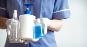 Produtos antissépticos hospitalares: quais são indispensáveis para a rotina clínica?